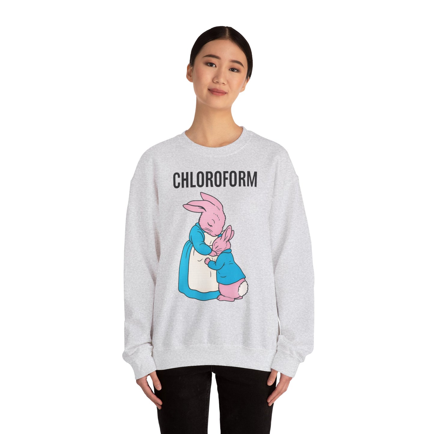„CHLOROFORM“ – Retro-Sweatshirt mit Hasen und bösem Twist – Freches Satire-Design für mutige Statements | True Insights