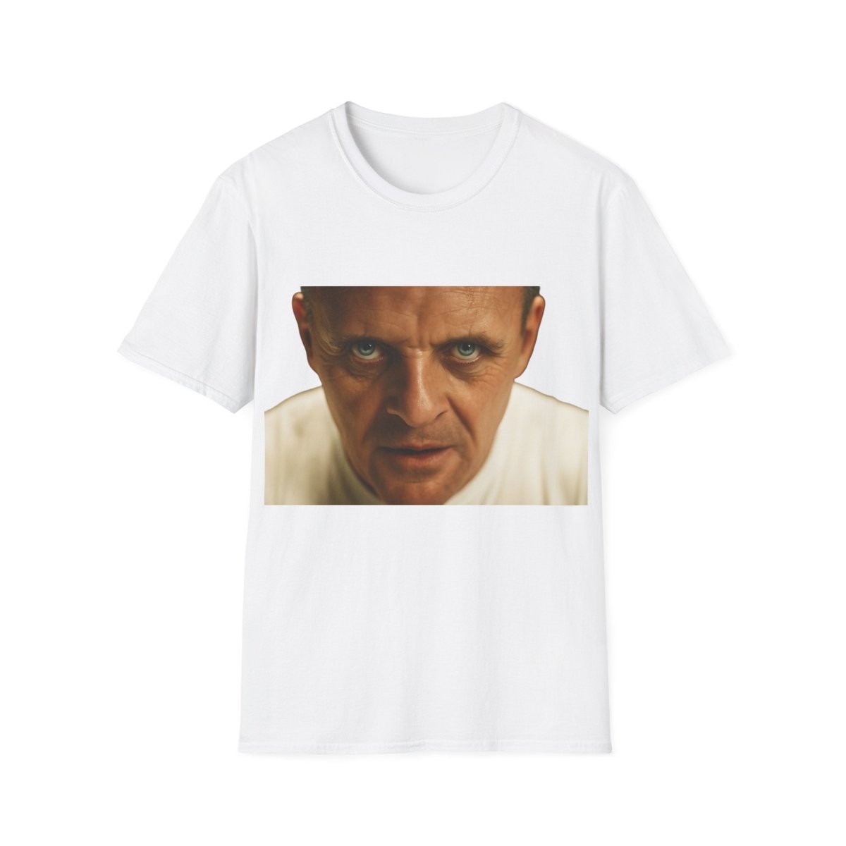 Intensivblick – Kultfilm-Charakter auf Shirt | Satirisches Film-T-Shirt für echte Cineasten – Freches Satire-Design für mutige Statements | True Insights