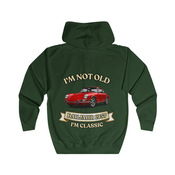 Geschenk zum 70. Geburtstag – Sweatjacke Jahrgang 1957 mit Porsche-Motiv – Bottle Green – Rückenansicht