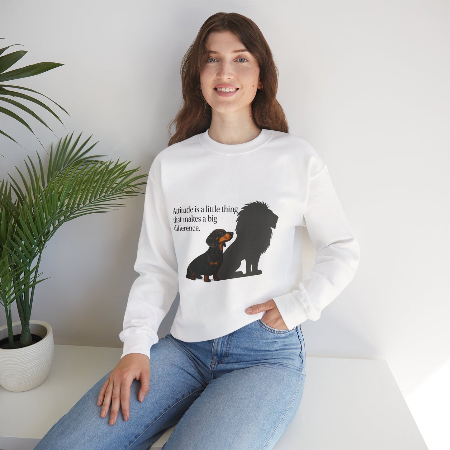 Inspirierendes Sweatshirt – Dackel mit Löwenschatten „Attitude“ – Lustiges Sweatshirt | True Insights – Bild 26