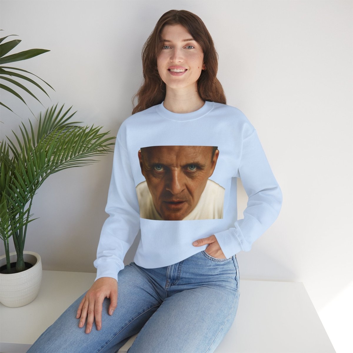 Sweatshirt – Intensivblick – Kultfilm-Sweatshirt mit ikonischem Motiv | Für Thriller-Fans & Satire-Liebhaber | True Insights Design mit Humor