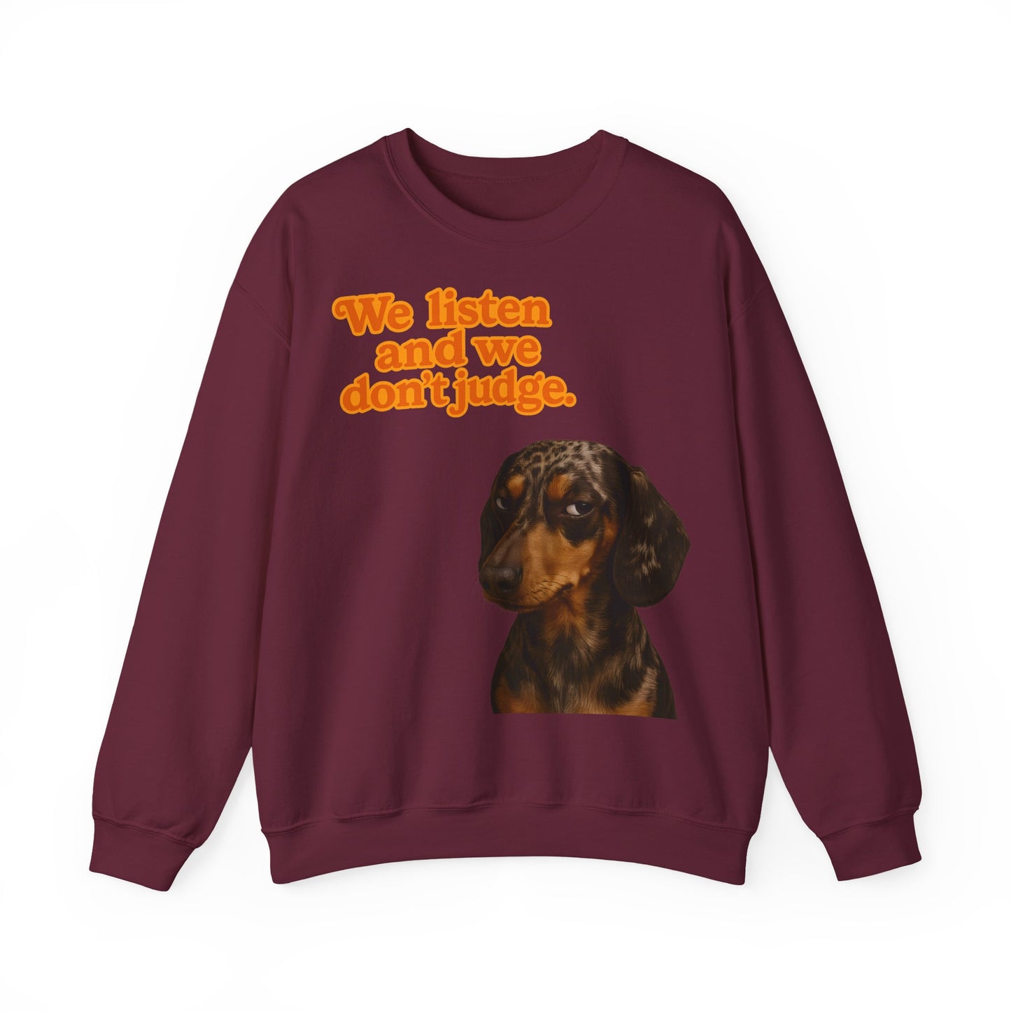 Dackel-Sweatshirt mit Retro-Print & dem Spruch „We listen and we don’t judge.“ Für Hundefans mit Humor – bequem, warm & voller Charakter. – Lustiges Sweatshirt | True Insights – Bild 8