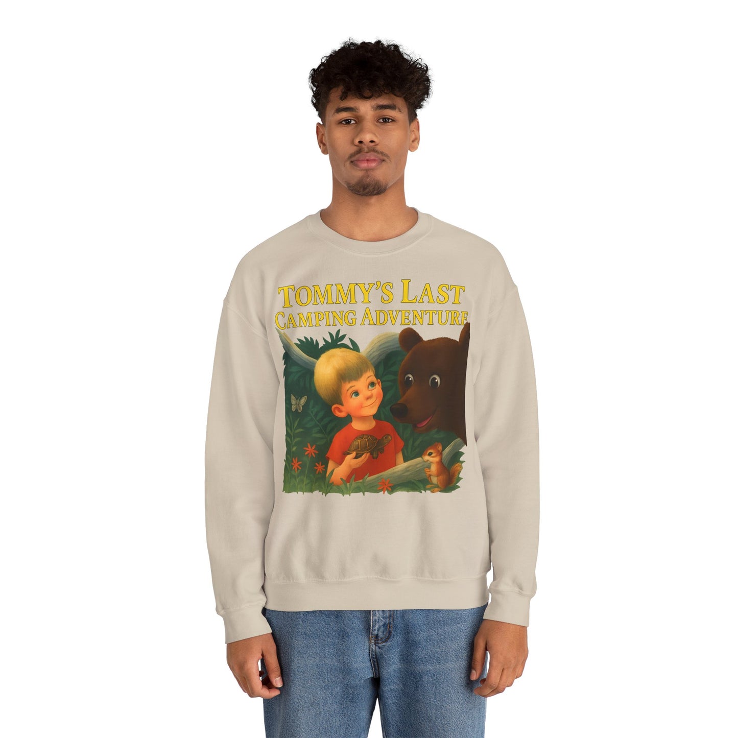 Sweatshirt – Tommy’s Last Camping Adventure Sweatshirt – Schwarzer Humor trifft Retro-Kinderbuchstil | True Insights Design mit Humor