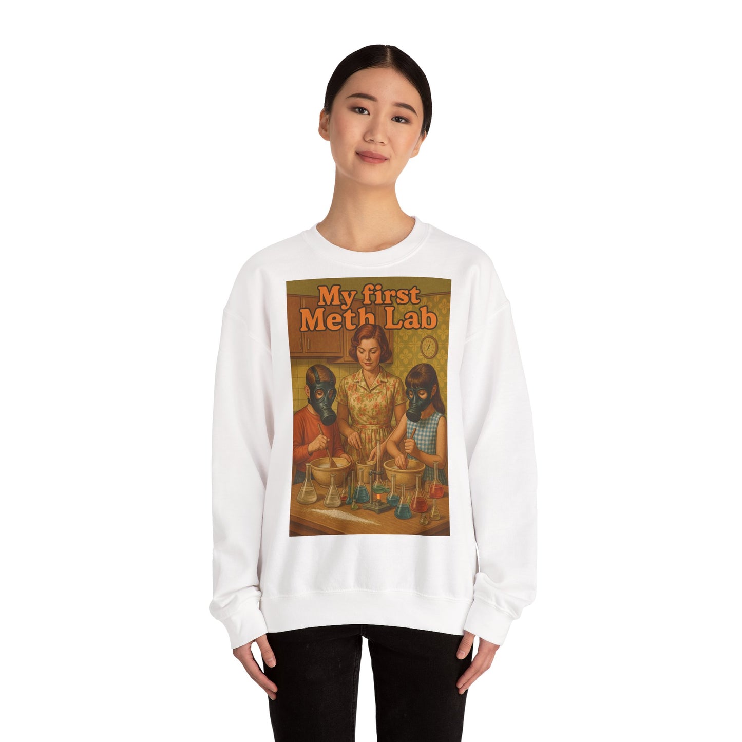 Sweatshirt – „My First Meth Lab“ Sweatshirt – Schwarzer Humor im Retro-Stil | True Insights Design mit Humor