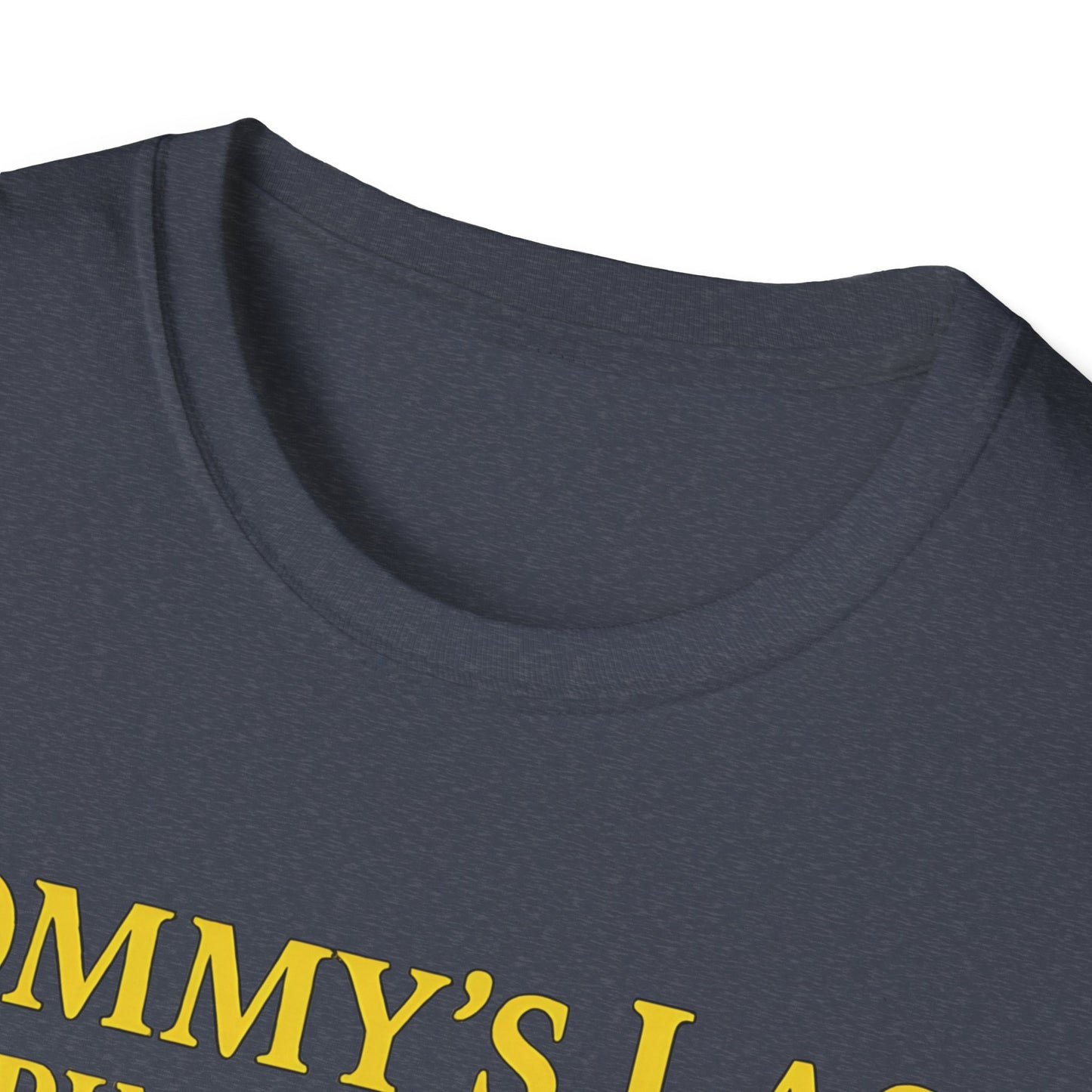Tommy’s Last Camping Adventure – süß trifft seltsam. – Freches Satire-Design für mutige Statements | True Insights