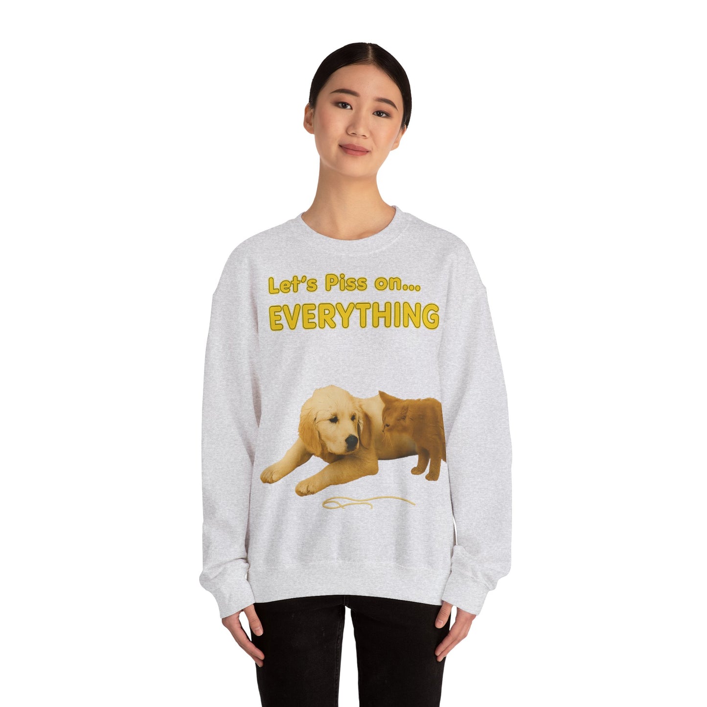 Vintage Motiv – Let’s Piss on Everything – Satirisches Sweatshirt mit Hund & Katze | True Insights Design mit Humor