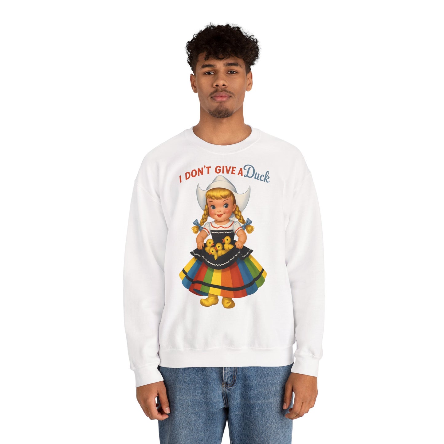 Sweatshirt – I Don't Give a Duck | Nostalgisches Vintage-Mädchen mit Küken – Humorvoll & Originell | True Insights Design mit Humor