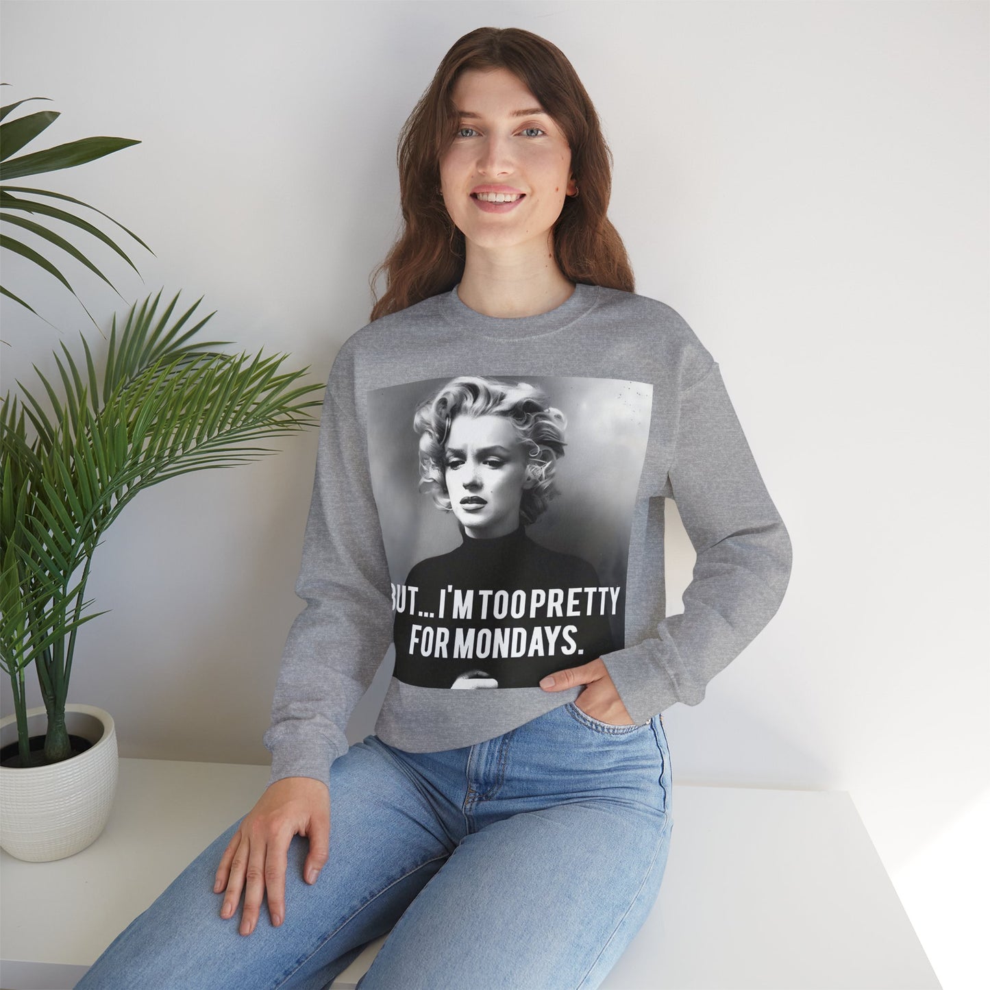 Sweatshirt – Sweatshirt – Too Pretty for Mondays – Retro Statement Pullover | True Insights Design mit Humor