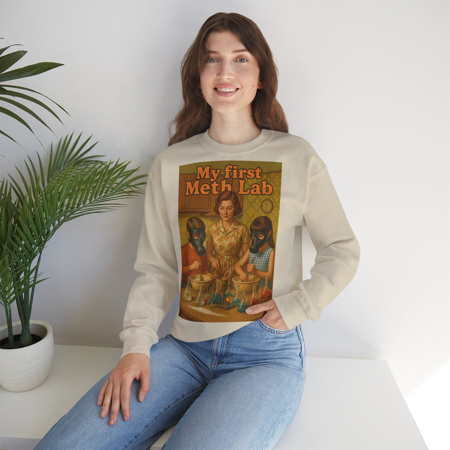Sweatshirt – „My First Meth Lab“ Sweatshirt – Schwarzer Humor im Retro-Stil | True Insights Design mit Humor