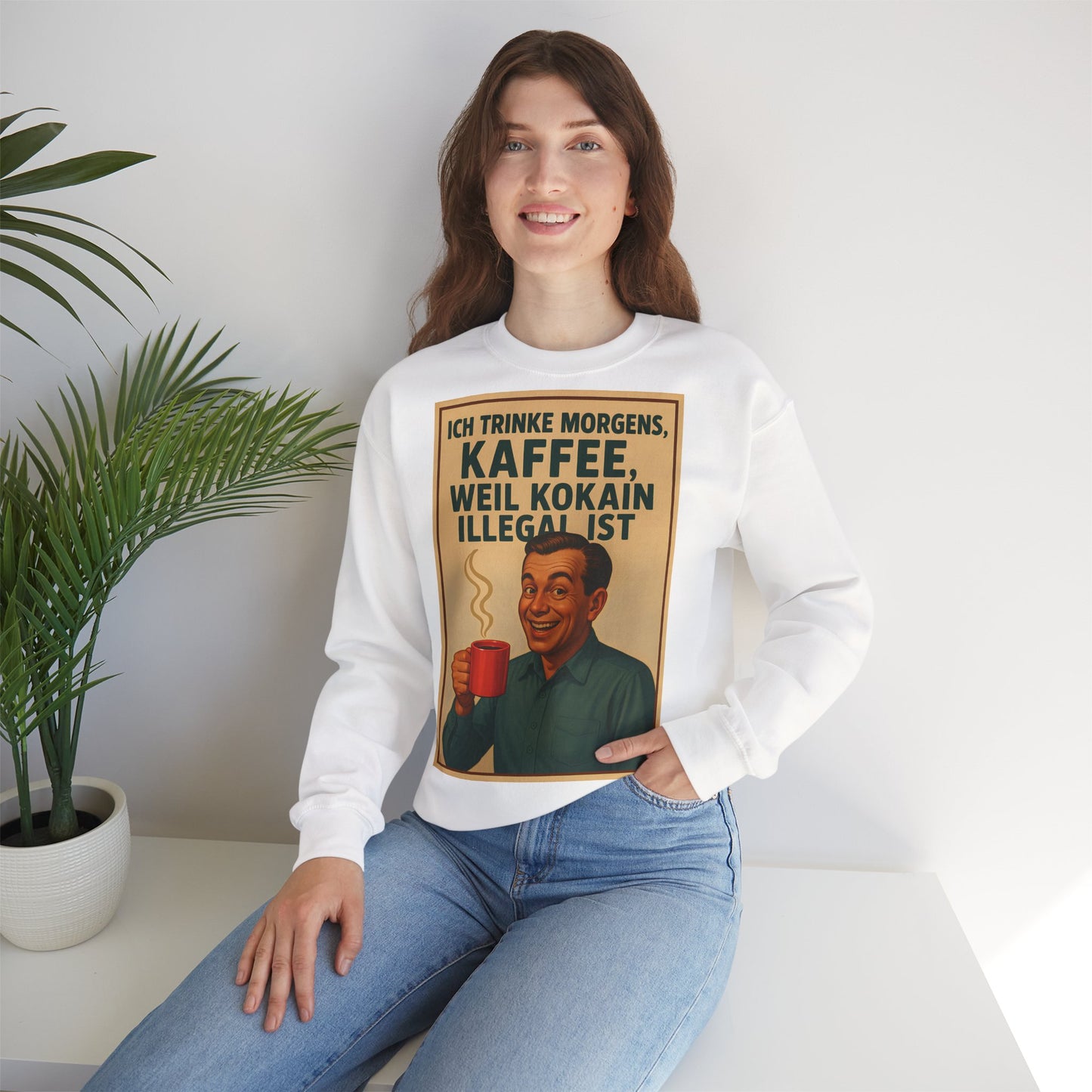 Sweatshirt – „I Drink Coffee Because Cocaine is Illegal“ – Lustiges Kaffee-Sweatshirt | True Insights Design mit Humor