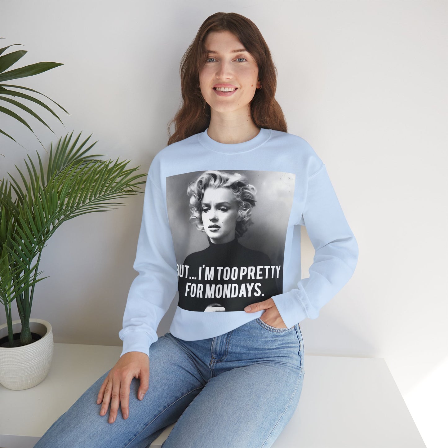 Sweatshirt – Sweatshirt – Too Pretty for Mondays – Retro Statement Pullover | True Insights Design mit Humor