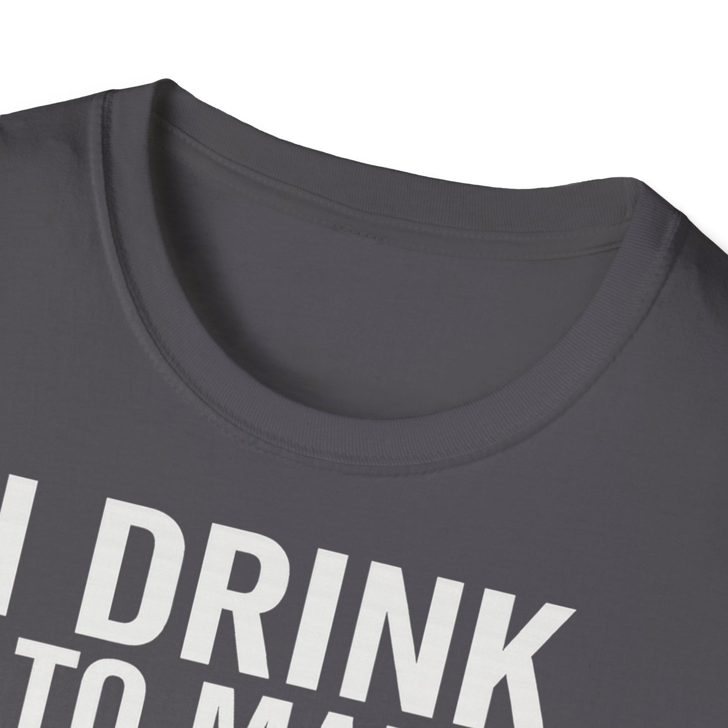 „I drink to make other people more interesting.“ no Background – Ernest Hemingway – Freches Satire-Design für mutige Statements | True Insights