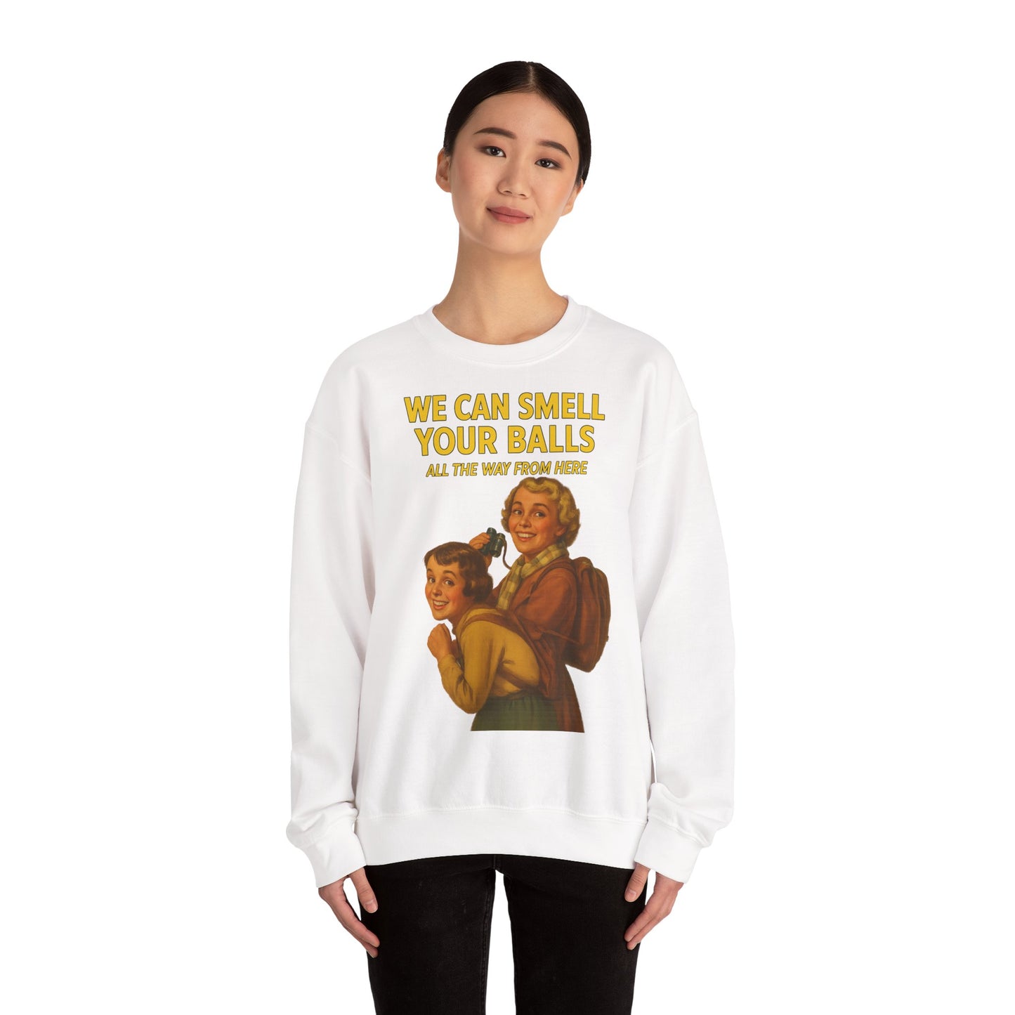 Sweatshirt – Vintage Sweatshirt – „We Can Smell Your Balls“ im Spioninnen-Stil | True Insights Design mit Humor