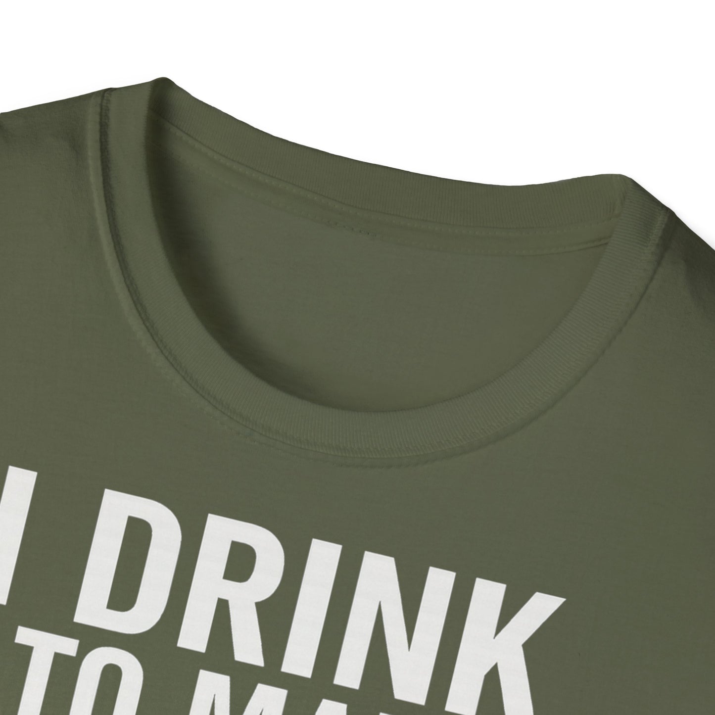 „I drink to make other people more interesting.“ no Background – Ernest Hemingway – Freches Satire-Design für mutige Statements | True Insights