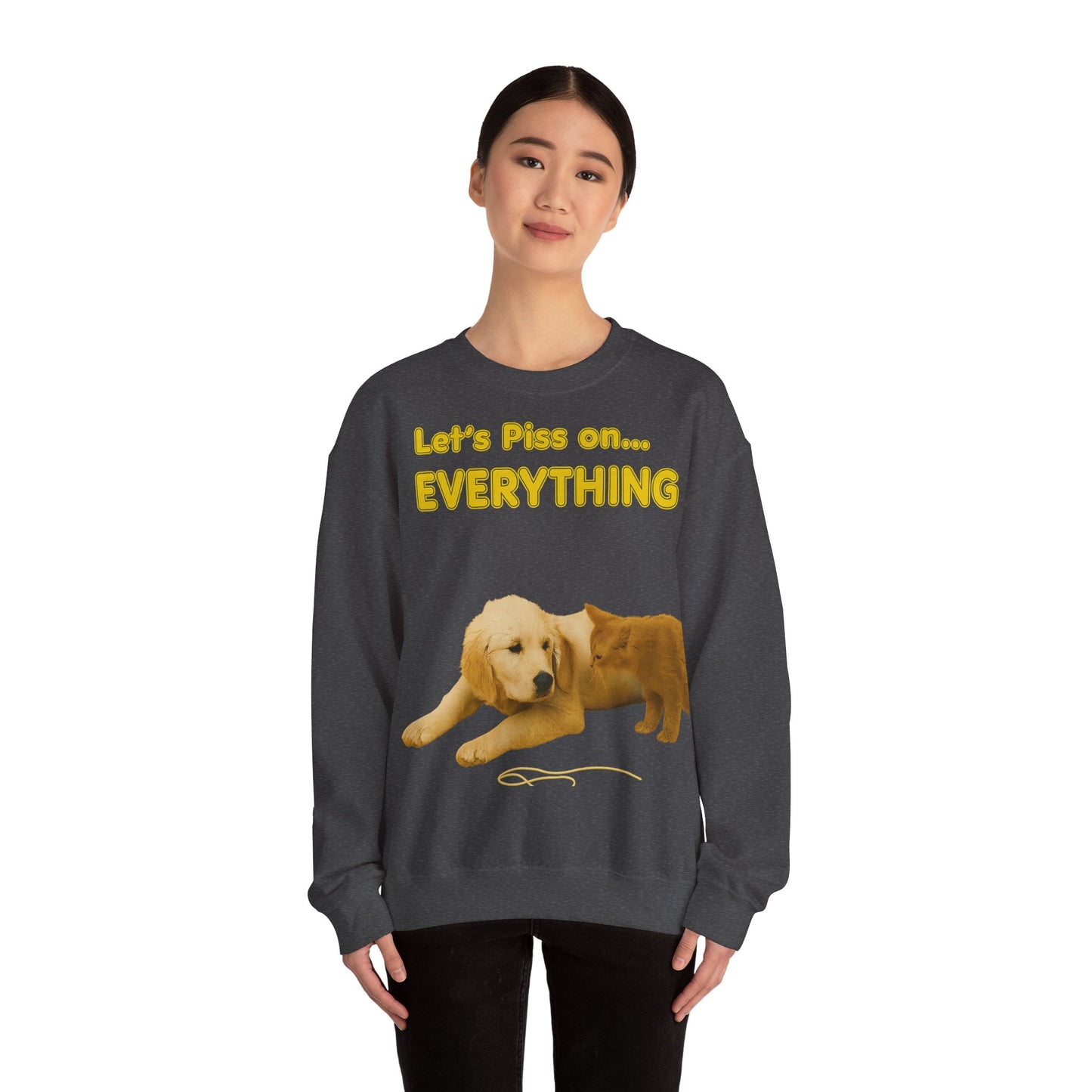 Vintage Motiv – Let’s Piss on Everything – Satirisches Sweatshirt mit Hund & Katze | True Insights Design mit Humor