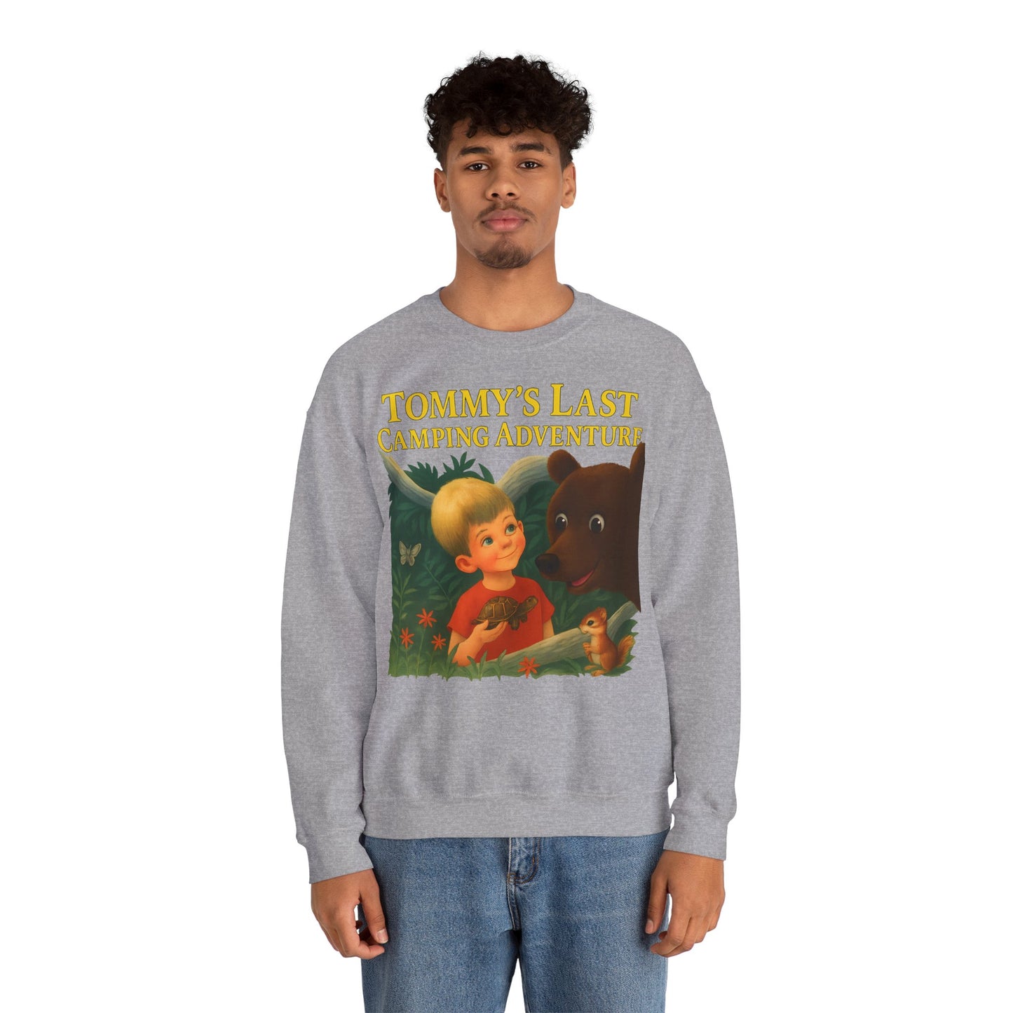 Sweatshirt – Tommy’s Last Camping Adventure Sweatshirt – Schwarzer Humor trifft Retro-Kinderbuchstil | True Insights Design mit Humor