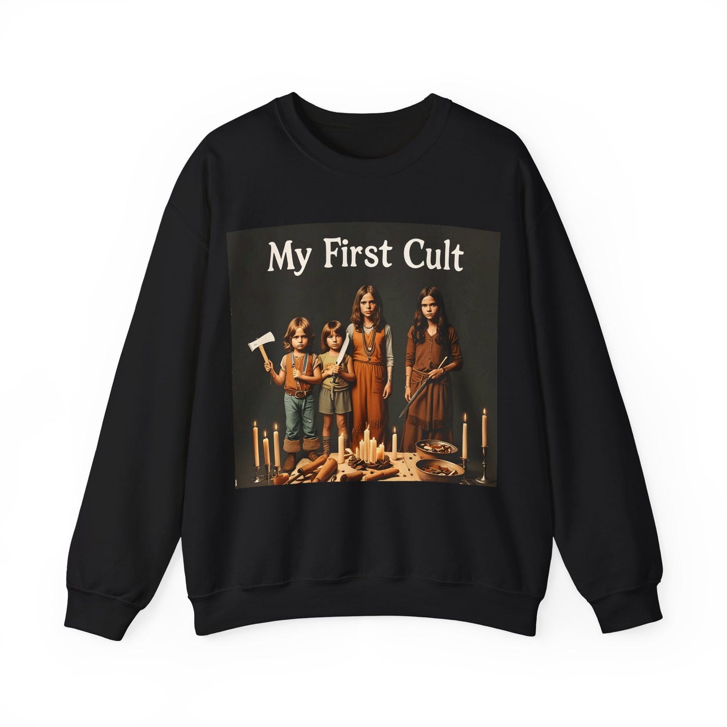 Sweatshirt – Kultig gruselig: „My First Cult“-Sweatshirt – Dark Humor für Fortgeschrittene | True Insights Design mit Humor