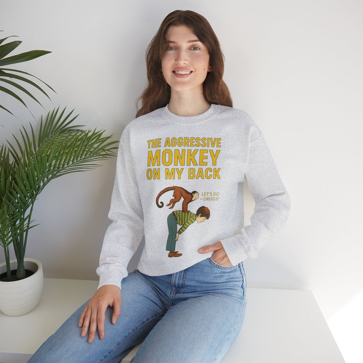 🐒 The Aggressive Monkey on My Back –atire Sweatshirt im Retro-Stil – Freches Satire-Design für mutige Statements | True Insights