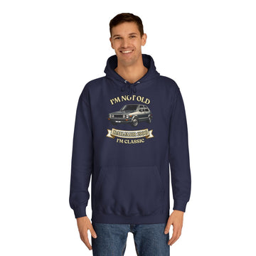 Geschenk zum 30. Geburtstag – Hoodie Jahrgang 1996 VW Golf – Oxford Navy – von Mann getragen