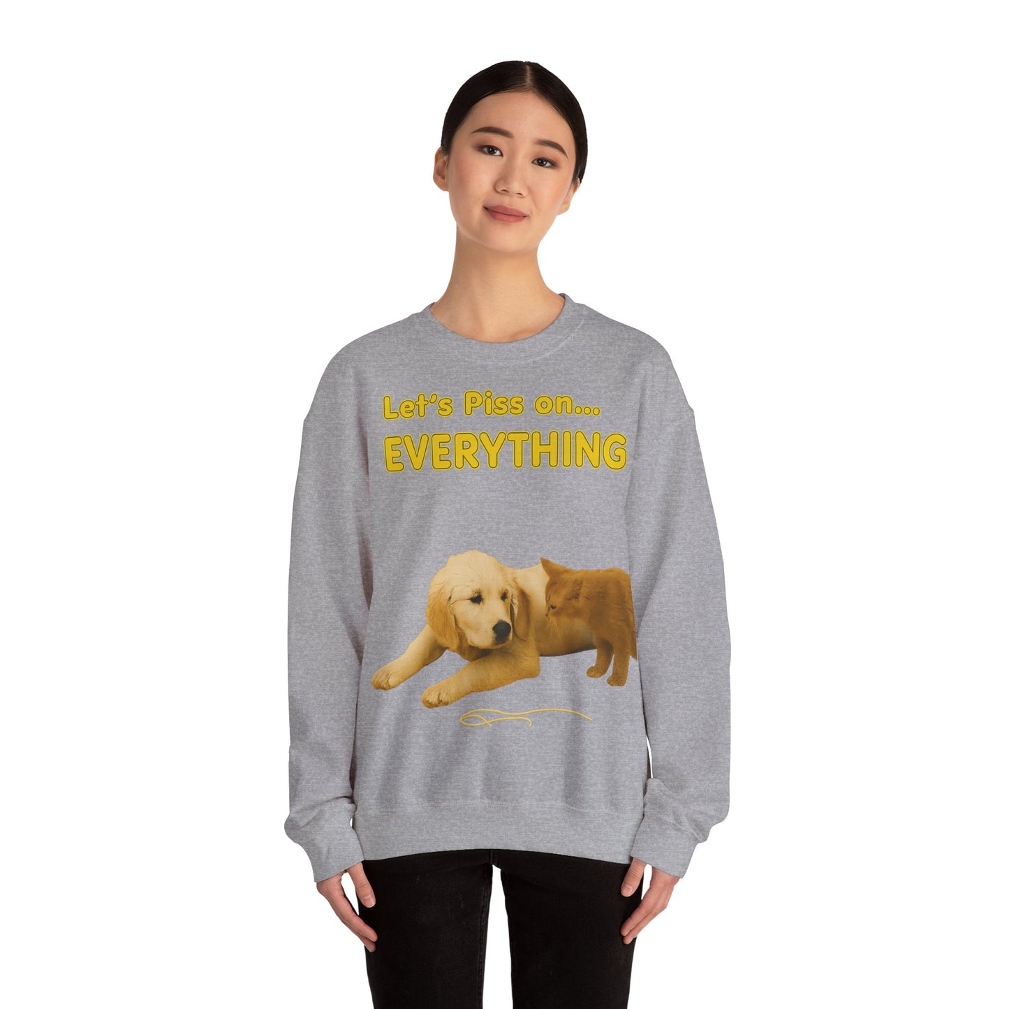 Vintage Motiv – Let’s Piss on Everything – Satirisches Sweatshirt mit Hund & Katze | True Insights Design mit Humor