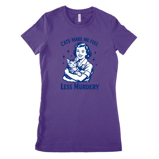 Violettes Damen-T-Shirt mit Schriftzug Cats-make-me-feel-Less-Murdery im Retro-Poster-Stil mit Vintage-Frau und Katze für Katzenliebhaber und Introvertierte.