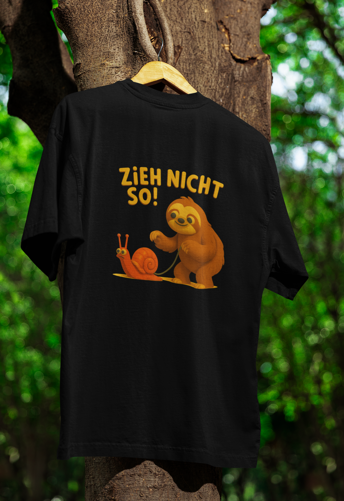 Zieh nicht so! – Lustiges Faultier-Shirt mit Schnecke | Satirisches T-Shirt-T-Shirt-True Insights