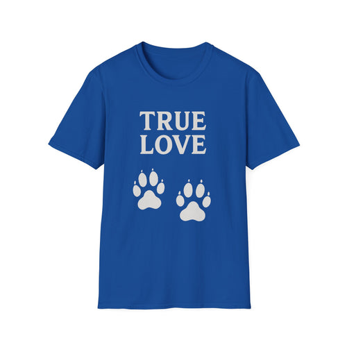 Kobaltblaues T-Shirt mit weißem Schriftzug True Love und zwei Pfotabdrücken für Hundeliebhaber von True Insights.