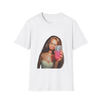 Party Doll T-Shirt – Lustiges Party Shirt