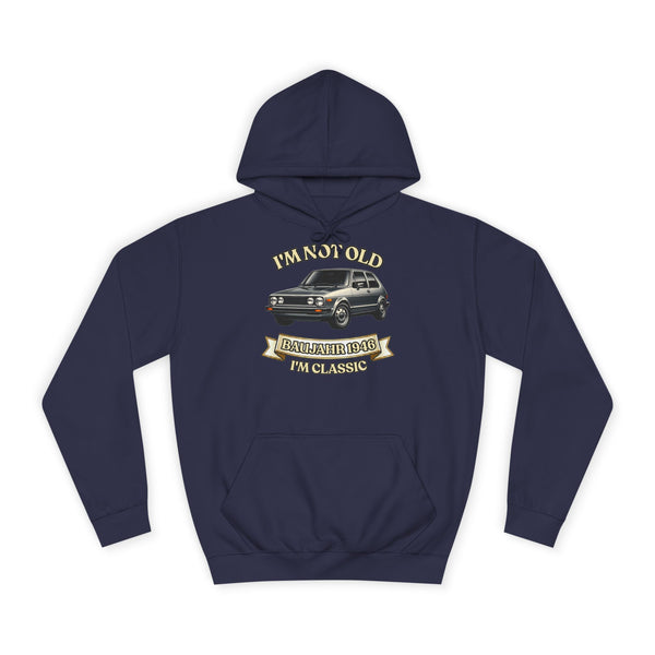 Geschenk zum 80. Geburtstag – Hoodie Jahrgang 1946 VW Golf – Oxford Navy – Vorderseite