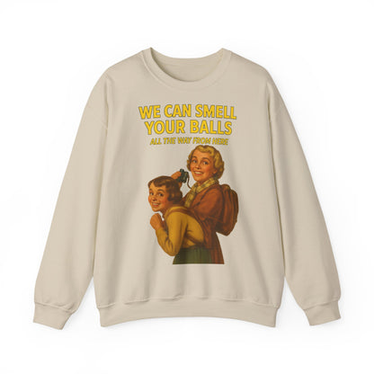 Sweatshirt – Vintage Sweatshirt – „We Can Smell Your Balls“ im Spioninnen-Stil | True Insights Design mit Humor