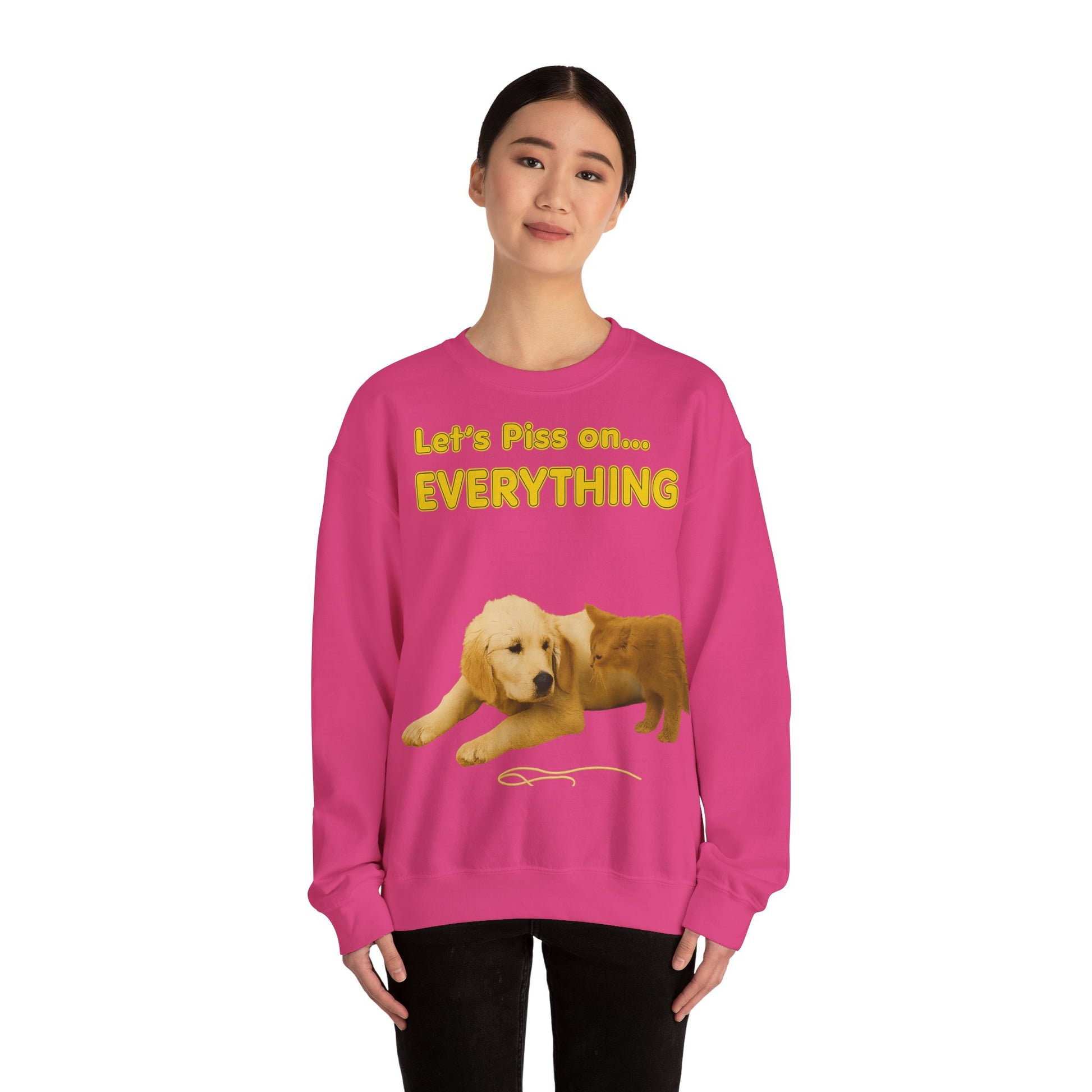 Vintage Motiv – Let’s Piss on Everything – Satirisches Sweatshirt mit Hund & Katze | True Insights Design mit Humor