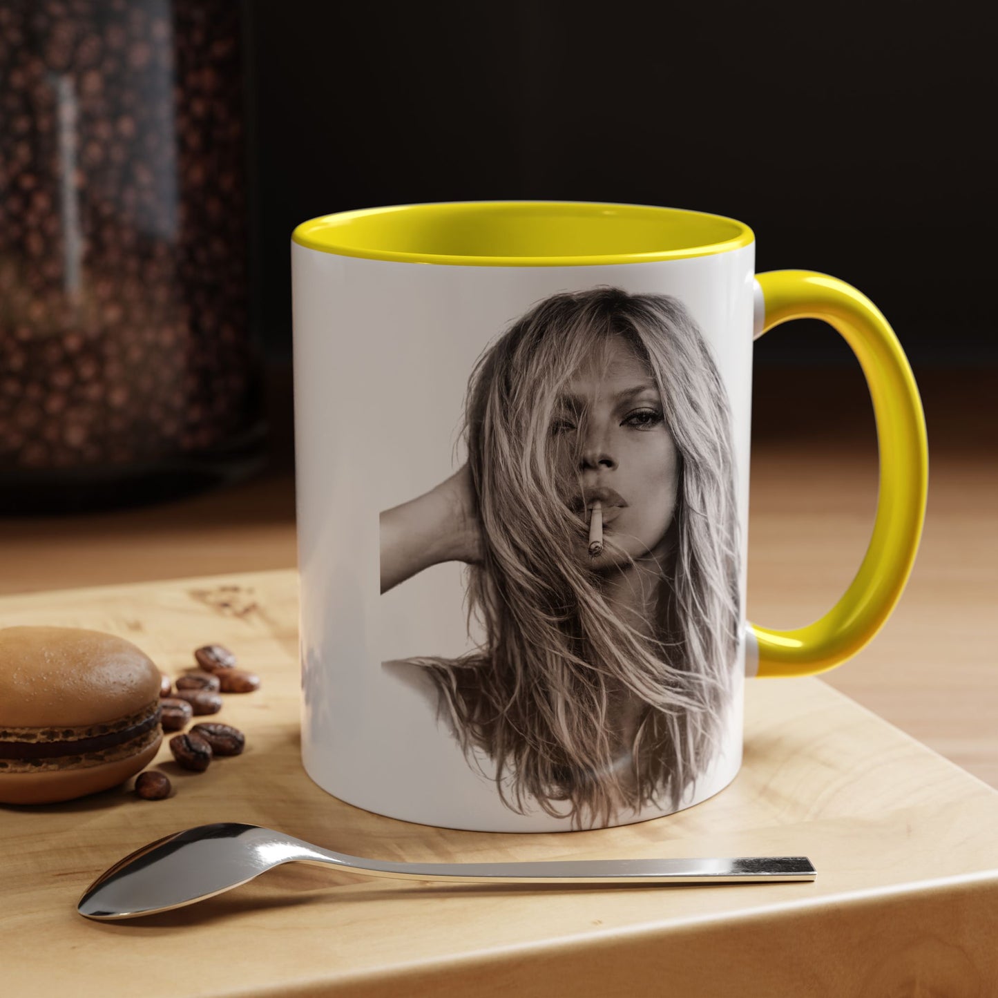 Kate Moss Tasse – Ikonisches Schwarz-Weiß Portrait Kaffeebecher | Fashion Legende Geschenk für Fans