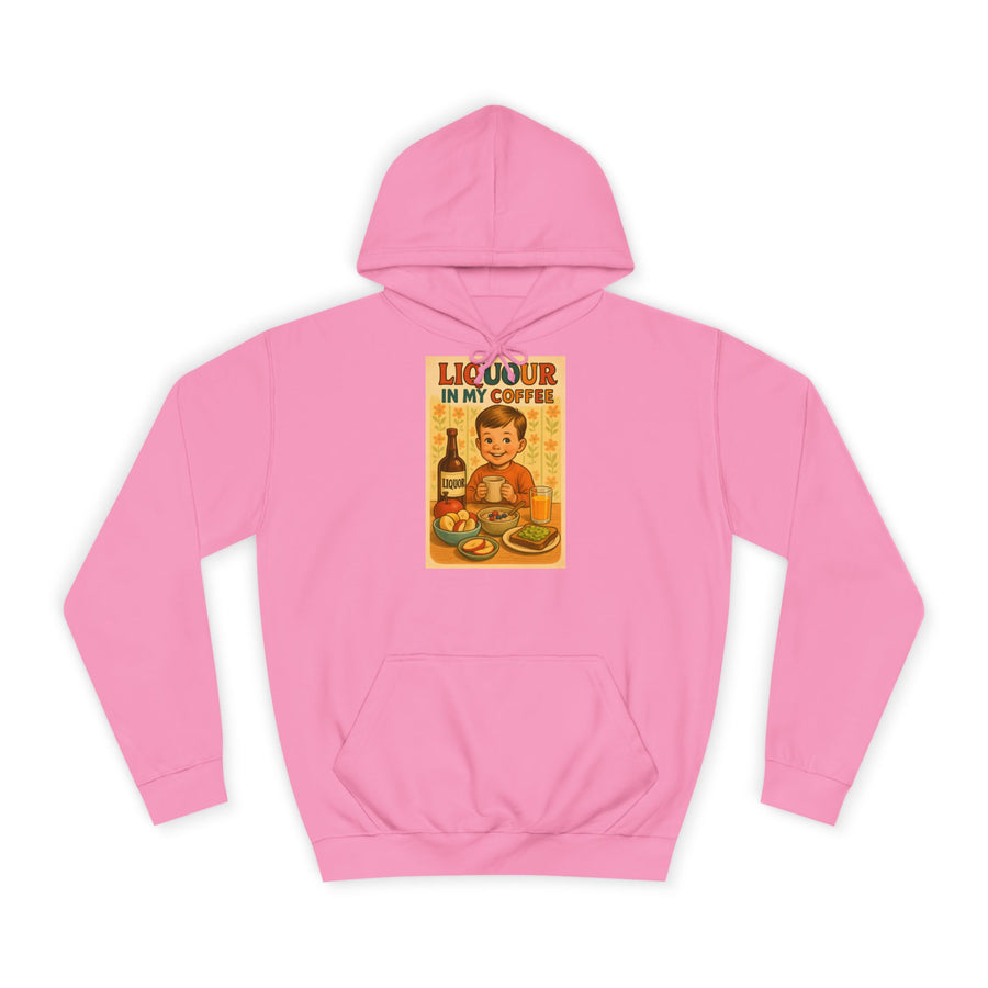 Kaffee Hoodie „Liquor in My Coffee“ – Retro-Humor für Kaffeetrinker – Candyfloss Pink – Vorderseite