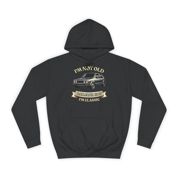 Geschenk zum 40. Geburtstag – Hoodie Jahrgang 1987 VW Golf – Jet Black – Vorderseite