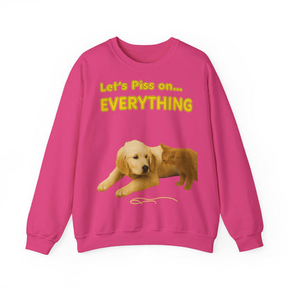 Vintage Motiv – Let’s Piss on Everything – Satirisches Sweatshirt mit Hund & Katze | True Insights Design mit Humor