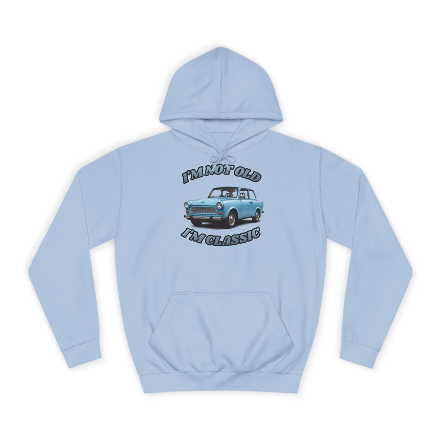 Hoodie mit Trabant-Motiv – „I'm Not Old I'm Classic“ – Sky Blue – Vorderseite