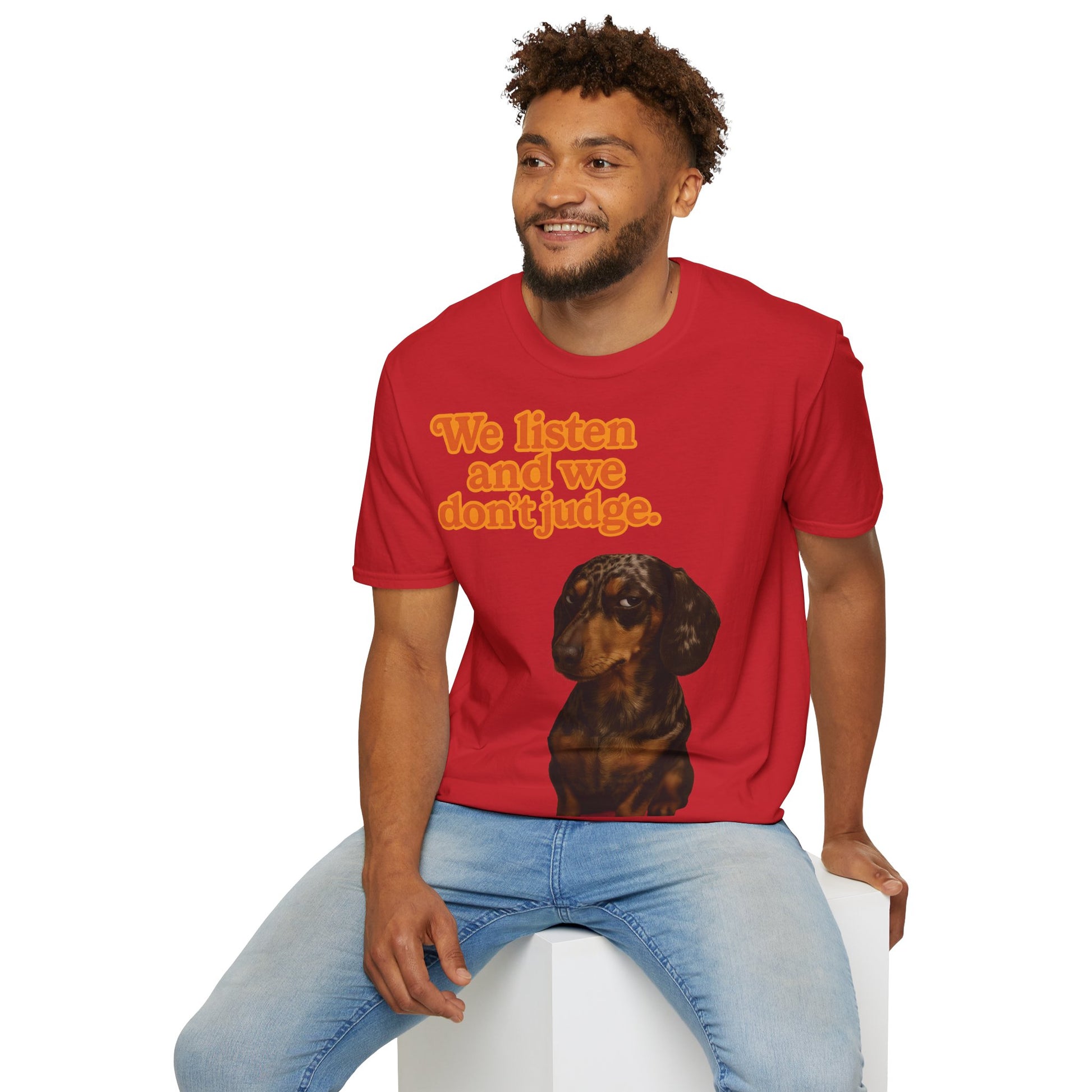 Dackel Shirt – „We listen and we don’t judge.“ | Lustiges Hunde T-Shirt