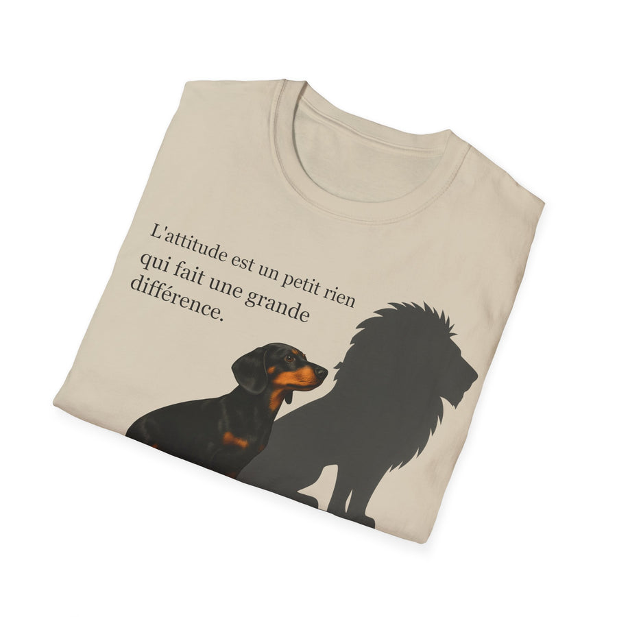 Dachshund T-Shirt – FRENCH print « L'attitude est un petit rien qui fait une grande différence » – Funny Gift for Dog Lovers