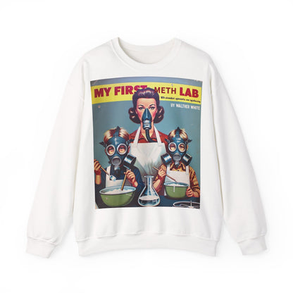 Sweatshirt – My First Meth Lab Sweatshirt | Lustiger Retro Pullover mit Satire-Print | Geschenk für Breaking Bad Fans & Dark Humor Lover | True Insights Design mit Humor
