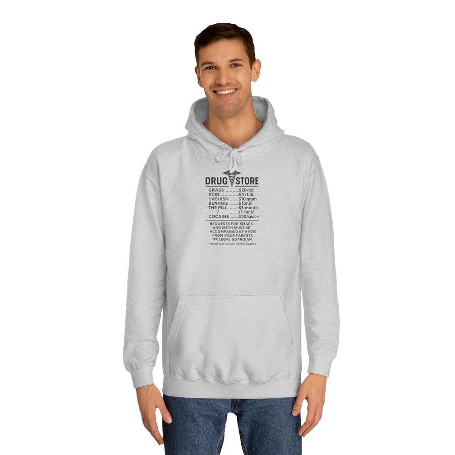 Drug Store Hoodie – Vintage-Apotheken-Motiv mit schwarzem Humor