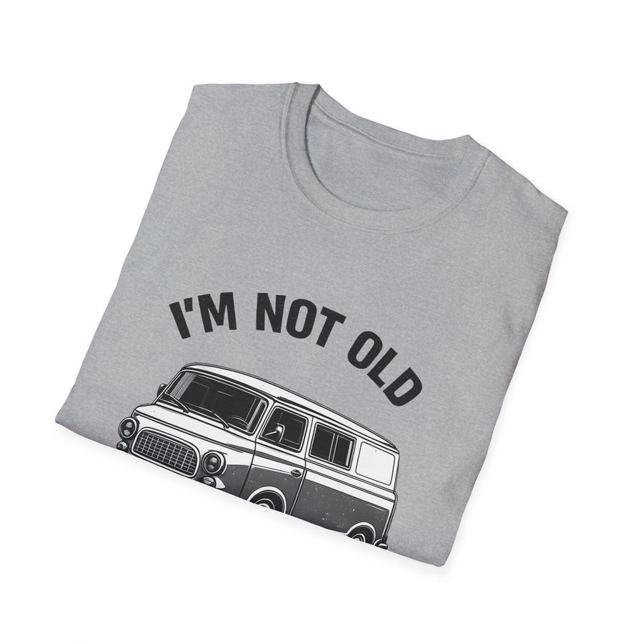True Insights T-Shirt Barkas 100 Oldtimer Motiv im Lifestyle Look getragen im Alltag