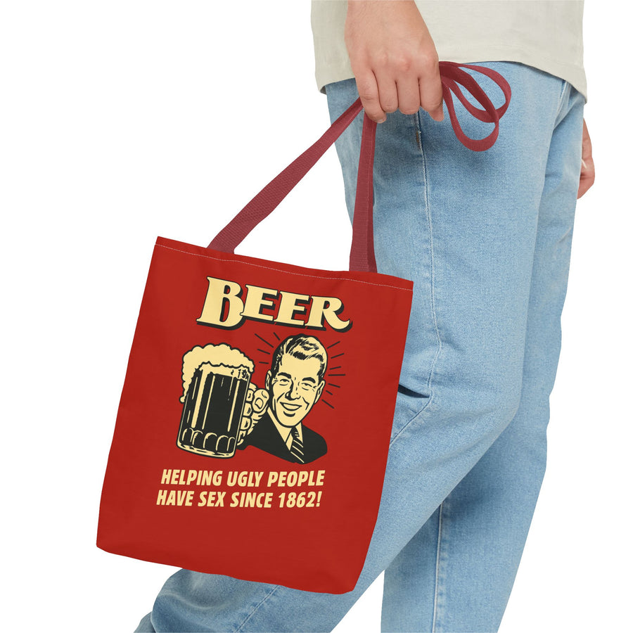 True Insights Bier Tote Bag Retro Motiv seit 1862 beim Einkaufen getragen