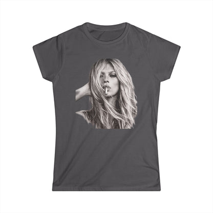 Kate Moss Damen Shirt – Ikonisches Schwar-Weiß Porträt Print, Fashion Statement T-Shirt für Trendsetter & Musikfans