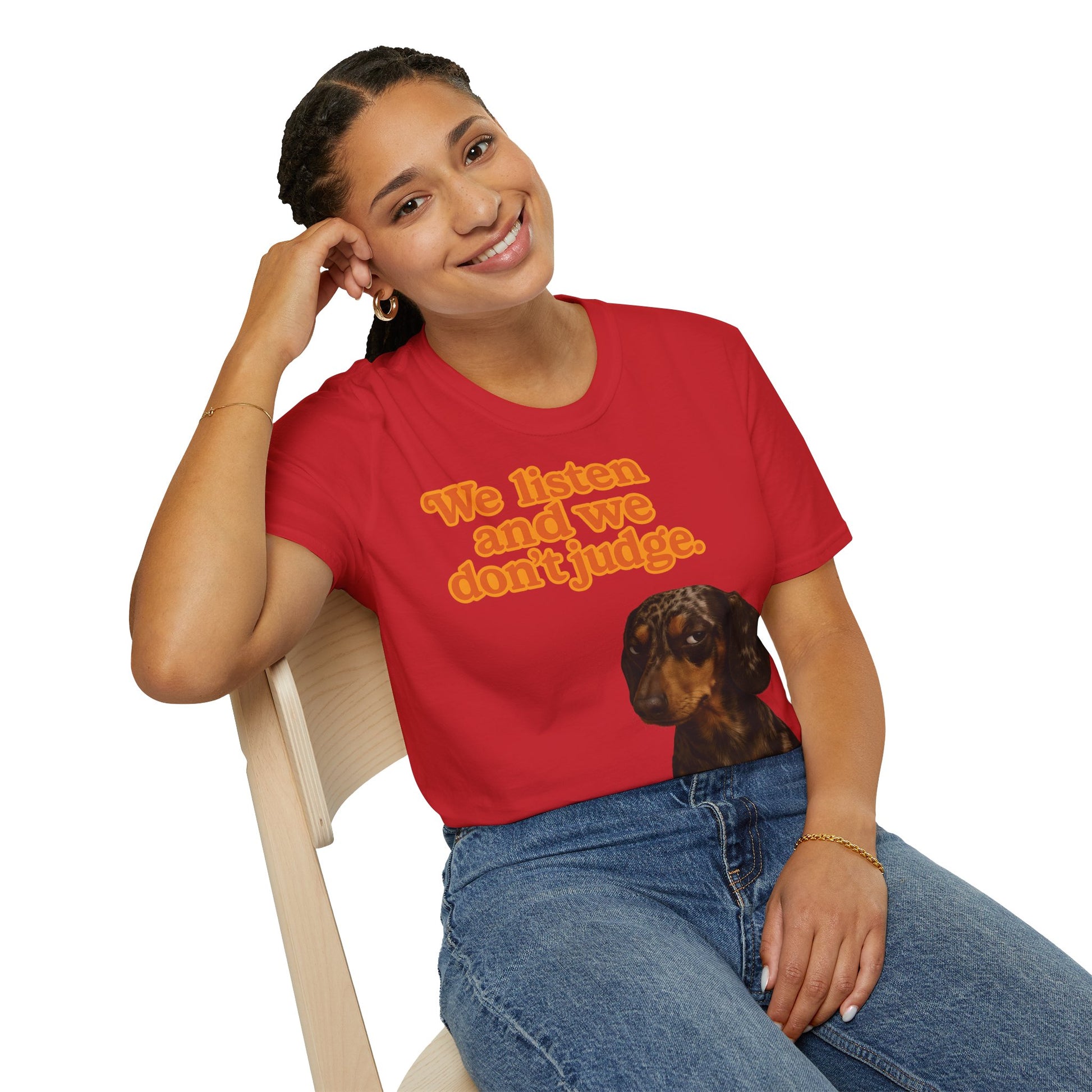 Dackel Shirt – „We listen and we don’t judge.“ | Lustiges Hunde T-Shirt