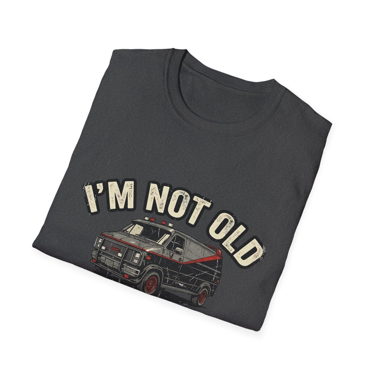 True Insights T-Shirt mit 80er Van Motiv und Spruch I'm Not Old I'm Classic in Nahaufnahme