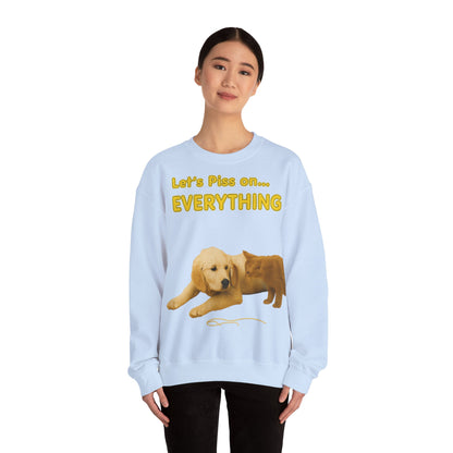 Vintage Motiv – Let’s Piss on Everything – Satirisches Sweatshirt mit Hund & Katze | True Insights Design mit Humor