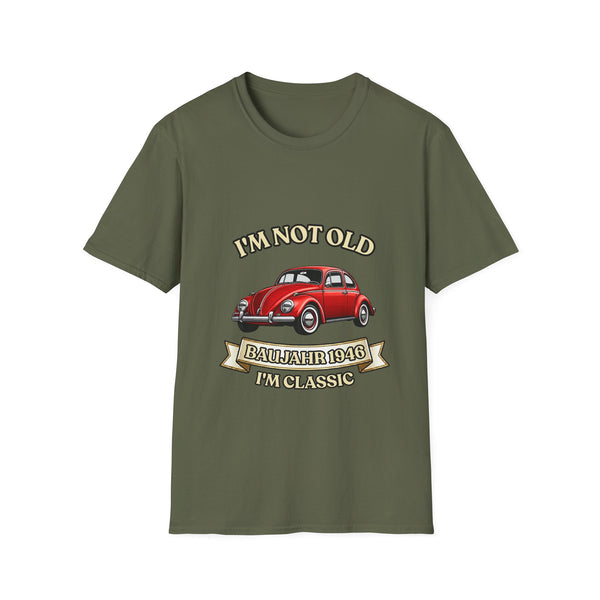 Geschenk zum 80. Geburtstag – T-Shirt Jahrgang 1946 VW Käfer – Military Green – Vorderseite