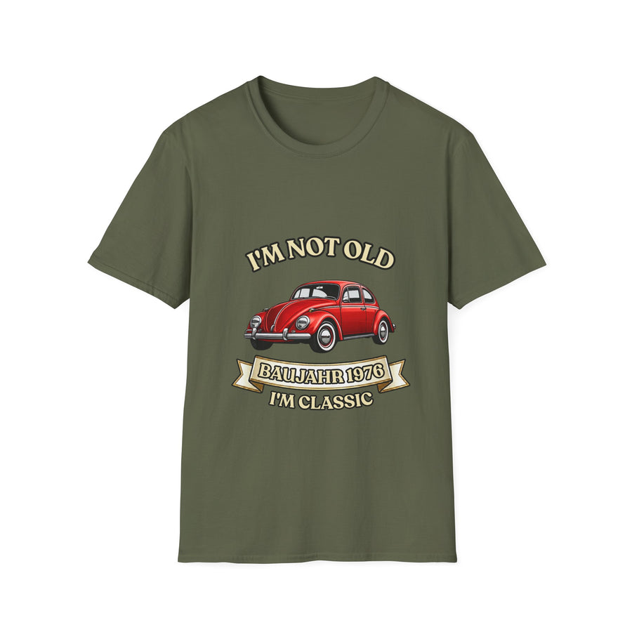 Born in 1976 T-Shirt – 50th Birthday Gift | VW Beetle