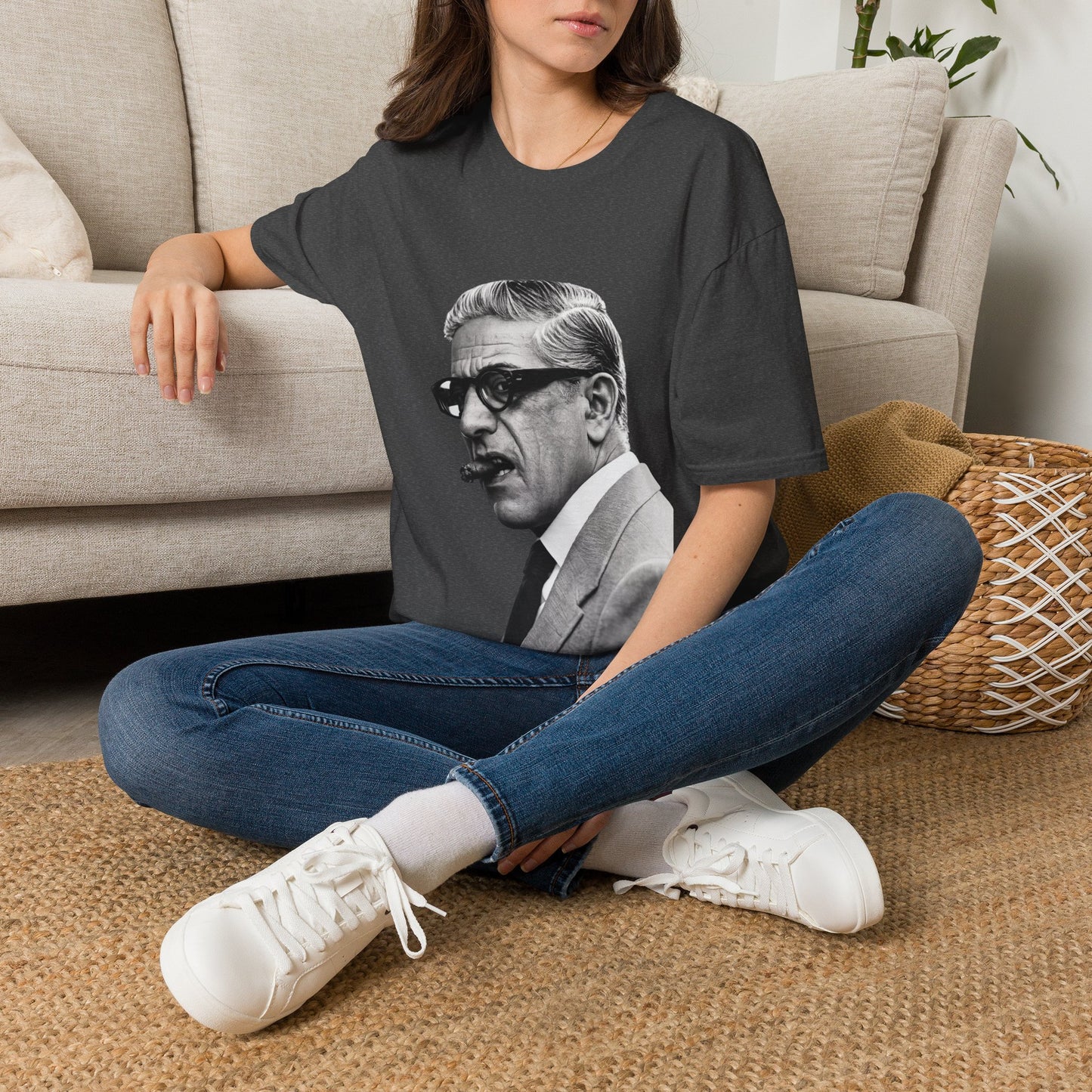 Aristoteles Onassis Portrait T-Shirt Unisex – Ikonische Zigarre & Brille, Vintage Schwarz-Weiß Legende, Retro Fan Geschenk