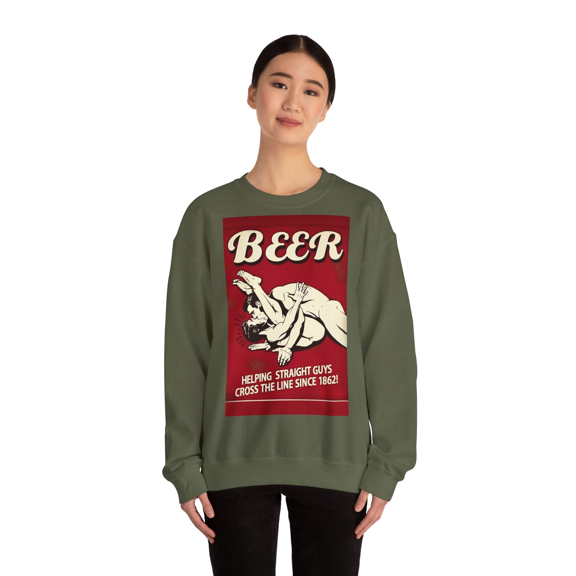 Sweatshirt – Witziges Retro Bier Sweatshirt – BEER - Helping Straight Guys Cross the Line Since 1862! Partywear Statement | True Insights Design mit Humor